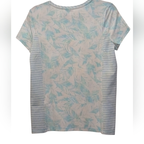 Chico's. - NWT, Turquoise & White Floral Design, Short Sleeve,Round Neck, Size 1 - Picture 6 of 11